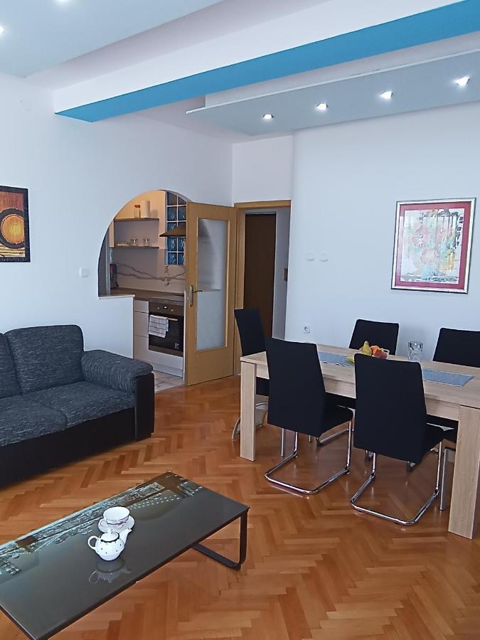 Apartments Ivan & Luka Сплит Экстерьер фото