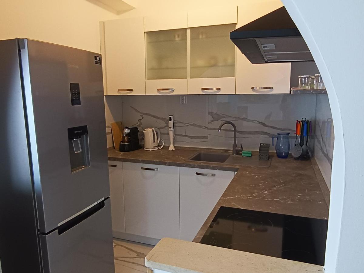 Apartments Ivan & Luka Сплит Экстерьер фото